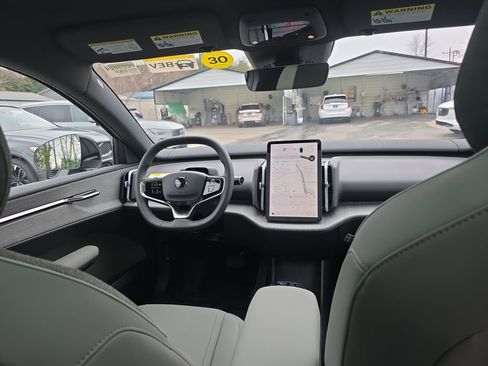 New 2026 Volvo EX30 Cross Country Ultra image 19