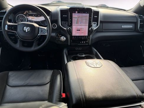 Used 2025 RAM 1500 Laramie image 10