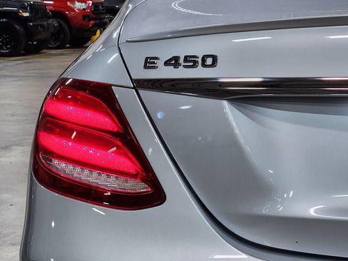 Used 2019 Mercedes-Benz E 450 4MATIC Sedan image 18