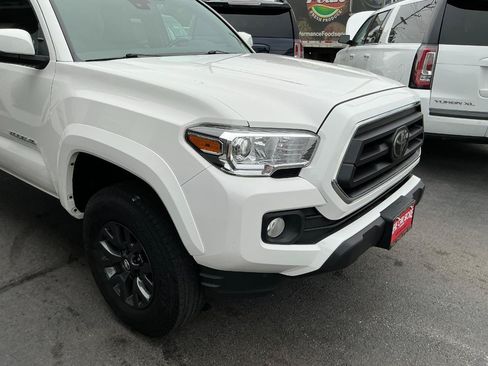 Used 2021 Toyota Tacoma SR5 w/ Technology Package RWD image 24