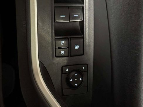 Used 2024 Toyota RAV4 XSE AWD/4WD image 8