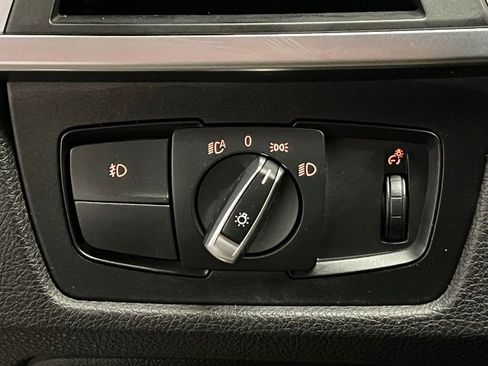 Used 2018 BMW 330i Sedan image 16