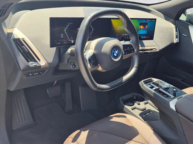 Certified 2024 BMW iX xDrive50 w/ Premium Package AWD/4WD image 10