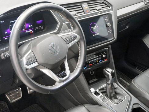 Used 2023 Volkswagen Tiguan SE R-Line FWD image 13