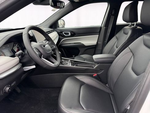 New 2026 Jeep Compass Limited image 9