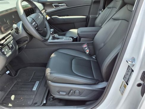 New 2026 Kia Sportage EX w/ EX Panorama Roof Package image 13