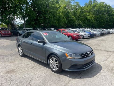 Used 2015 Volkswagen Jetta S w/ Welcome Package FWD image 3