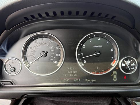 Used 2012 BMW 535i xDrive Sedan image 32