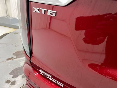 Used 2020 Cadillac XT6 Sport AWD/4WD image 28