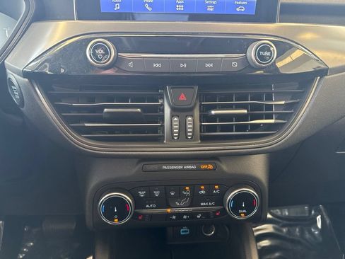 Used 2023 Ford Escape Active AWD/4WD image 22