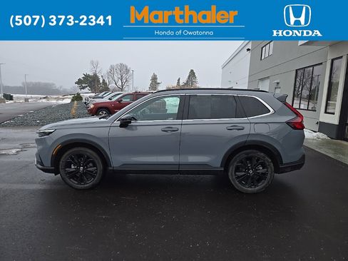 Used 2023 Honda CR-V Sport Touring image 2