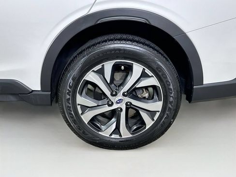Used 2022 Subaru Outback Touring XT AWD/4WD image 24