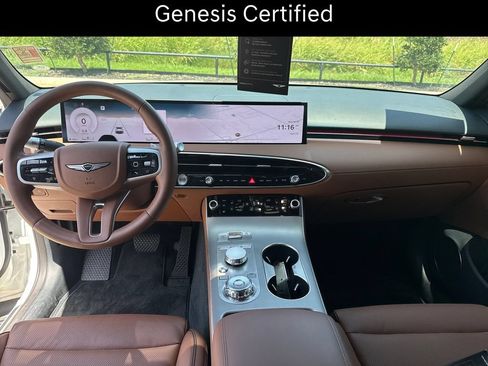 Certified 2026 Genesis GV70 2.5T Advanced AWD/4WD image 12