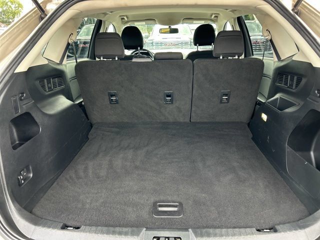 Used 2017 Ford Edge SEL AWD/4WD image 11