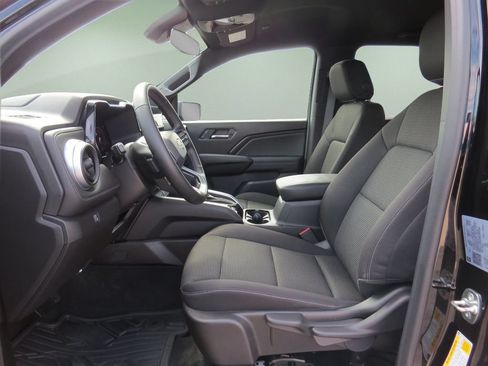 Certified 2024 Chevrolet Colorado LT w/ LT Convenience Package RWD image 17