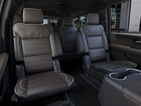 New 2026 GMC Yukon XL Denali Ultimate image 17