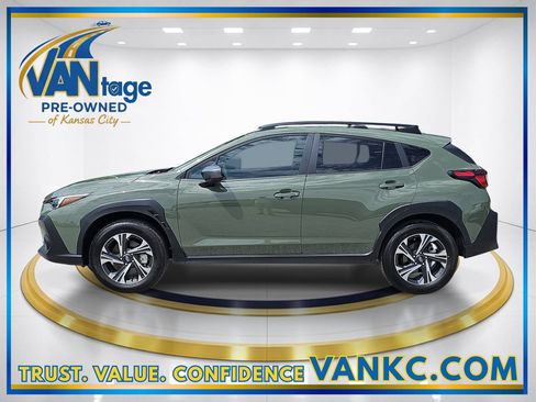 Certified 2026 Subaru Crosstrek 2.5i Premium AWD/4WD image 10
