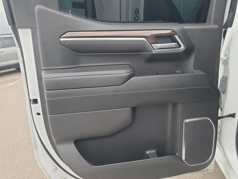 Certified 2023 Chevrolet Silverado 1500 LT Trail Boss w/ Convenience Package II AWD/4WD image 30