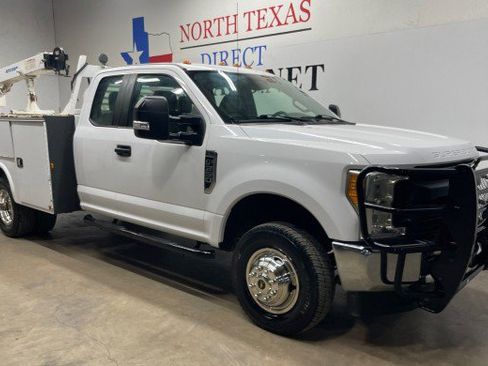 Used 2017 Ford F350 XL w/ Power Equipment Group image 3