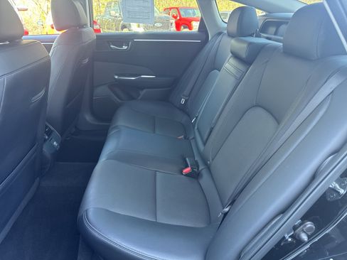 Used 2018 Honda Clarity Touring image 10