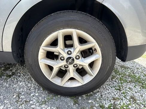 Certified 2024 Kia Soul LX w/ Option Group 015 FWD image 12