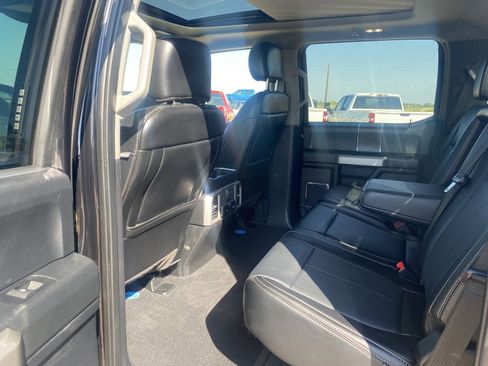 Used 2020 Ford F250 Lariat w/ Tremor Off-Road Package image 19