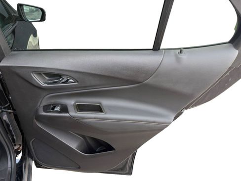 Used 2024 Chevrolet Equinox Premier AWD/4WD image 26