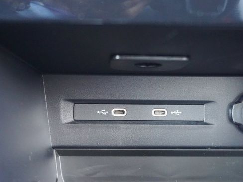 New 2025 Volkswagen Taos SEL image 16