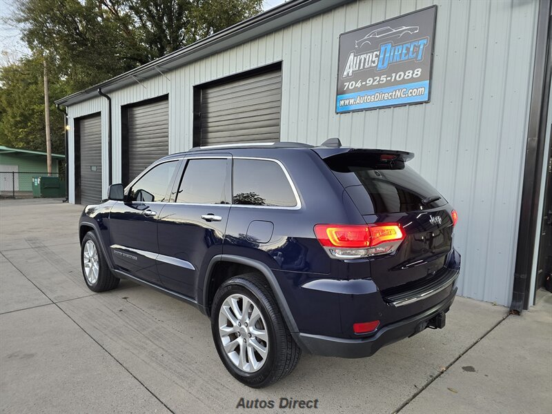Used 2017 Jeep Grand Cherokee Limited w/ Trailer Tow Group IV RWD image 6