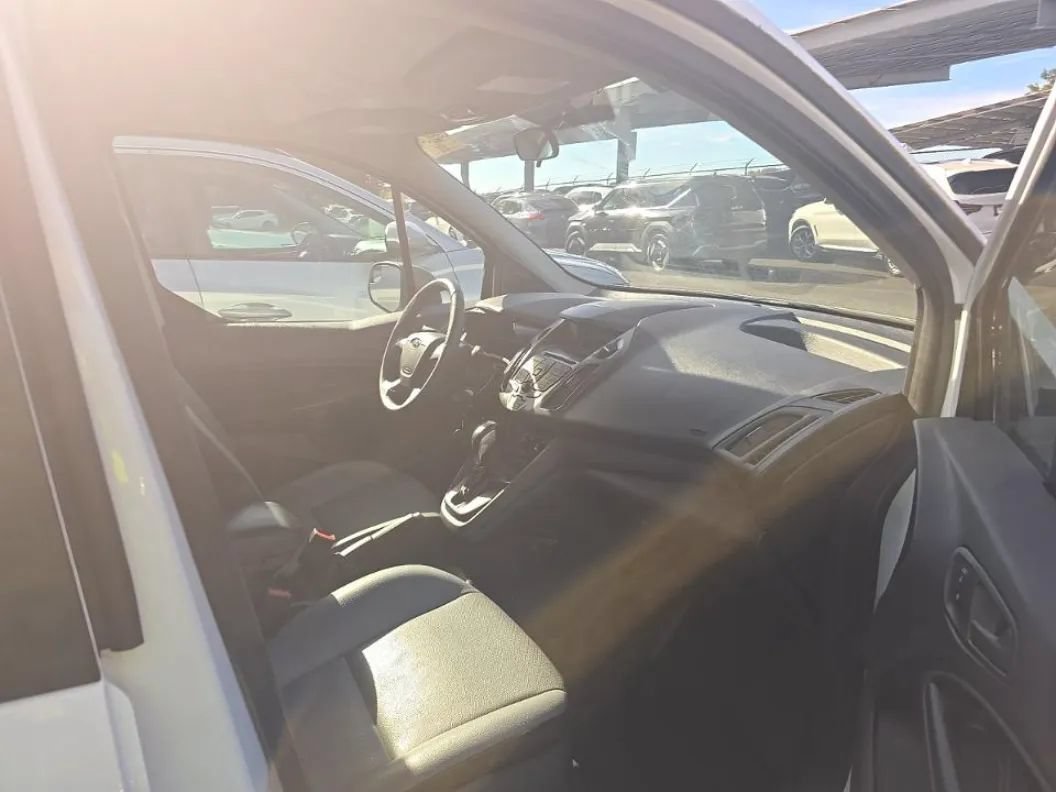 Used 2016 Ford Transit Connect XL FWD image 14