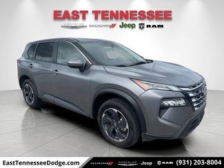 Used 2024 Nissan Rogue SV AWD/4WD video 1