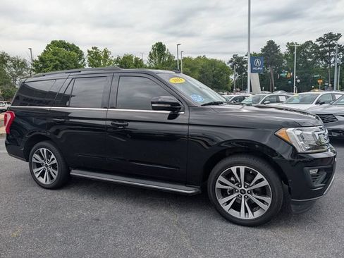 Used 2019 Ford Expedition XLT w/ Equipment Group 202A RWD image 26