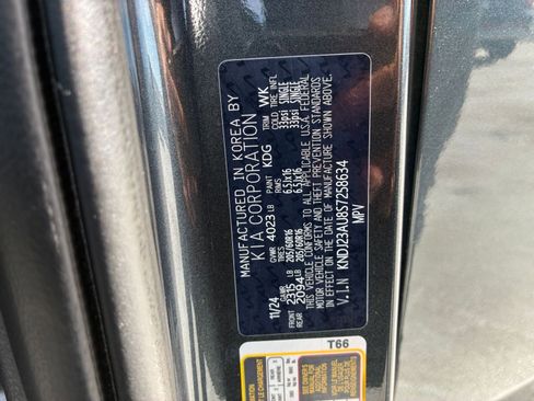 Used 2025 Kia Soul LX w/ LX Technology Package image 27