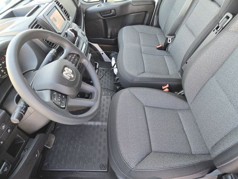 New 2026 RAM ProMaster 2500 w/ Convenience Group image 10