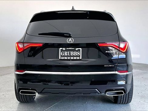 Used 2023 Acura MDX SH-AWD w/ Advance Package image 5