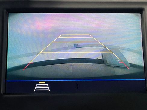 Used 2020 Chevrolet Equinox LT image 4