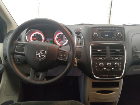 Used 2016 Dodge Grand Caravan SE w/ Quick Order Package 29E SE image 22