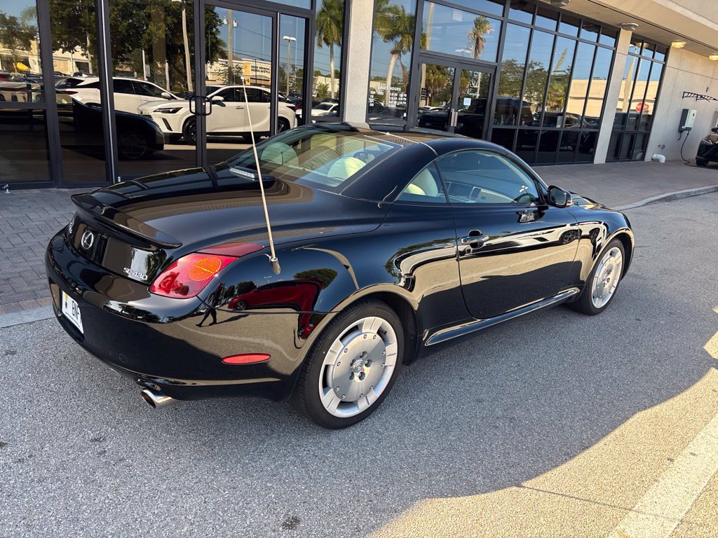 Used 2005 Lexus SC 430 Convertible RWD image 10