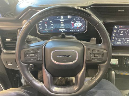 Used 2023 GMC Sierra 1500 Denali Ultimate AWD/4WD image 28