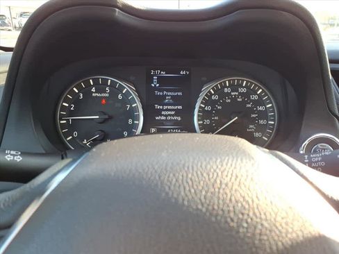 Used 2023 Nissan Rogue SL w/ SL Premium Package image 20