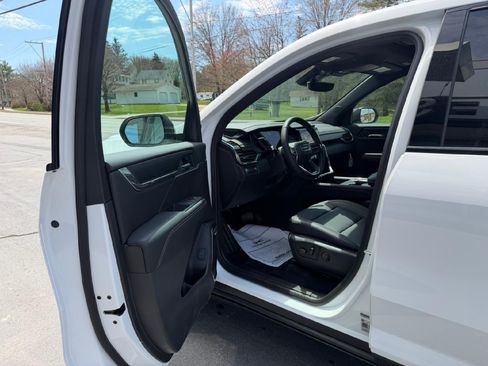 New 2026 GMC Acadia Elevation w/ Black Edition AWD/4WD image 12