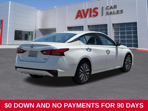 Used 2025 Nissan Altima 2.5 SV AWD/4WD image 6