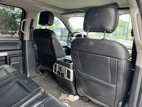 Used 2019 Ford F350 Lariat AWD/4WD image 17