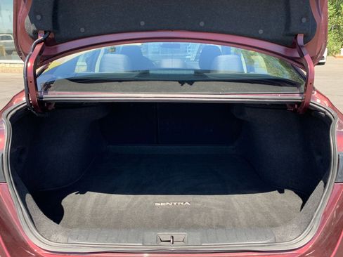 Used 2024 Nissan Sentra SV image 29