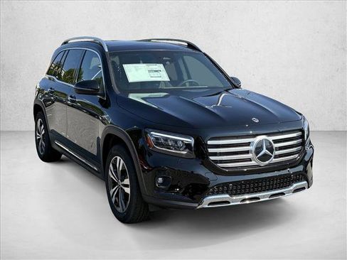 Certified 2026 Mercedes-Benz GLB 250 image 3