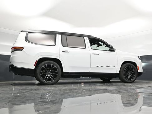 Used 2024 Jeep Grand Wagoneer Series II Obsidian w/ Quick Order Packagew 28T AWD/4WD image 62