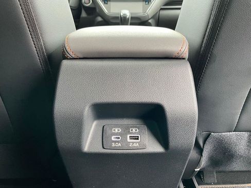 Certified 2025 Subaru Crosstrek 2.5i Limited w/ Crosstrek Mirror Package image 15