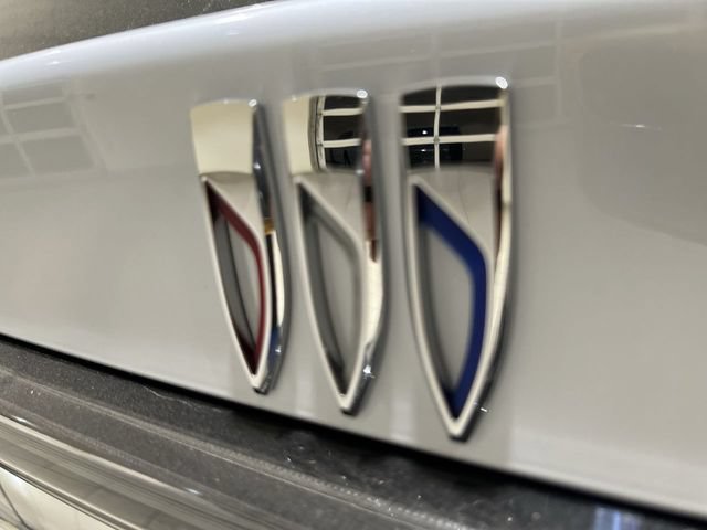 New 2027 Buick Enclave Avenir FWD image 31