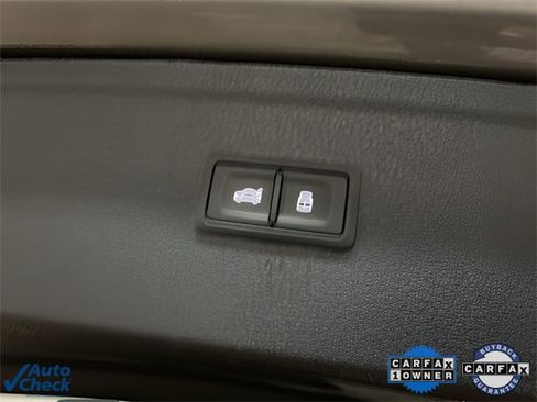 Used 2023 Audi SQ5 Premium Plus w/ Premium Plus Package image 9