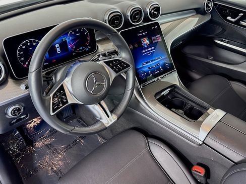 Used 2022 Mercedes-Benz C 300 Sedan image 9